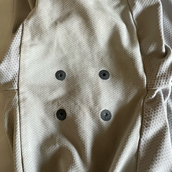 Lululemon athletic shirt - Picture 5 of 7